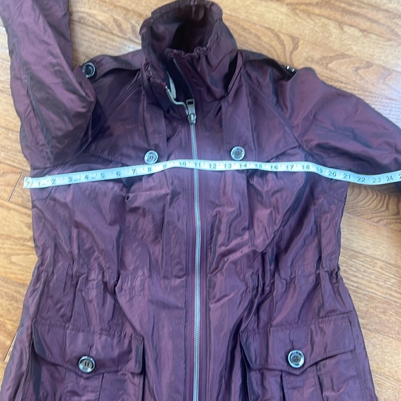 Burberry Jacket - Picture 5 of 16